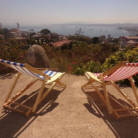 Hostal Faro Azul Valparaiso Exterior photo